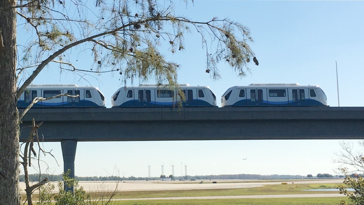 MCO Auto People Mover