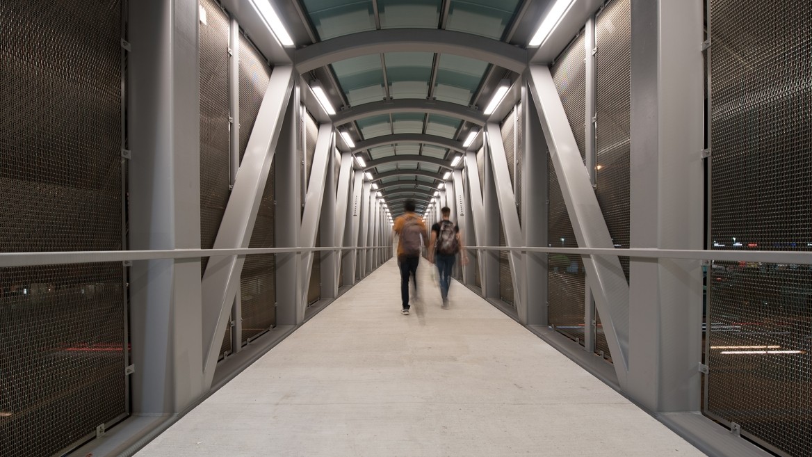 Pedestrian Overpass at University Metrorail Station