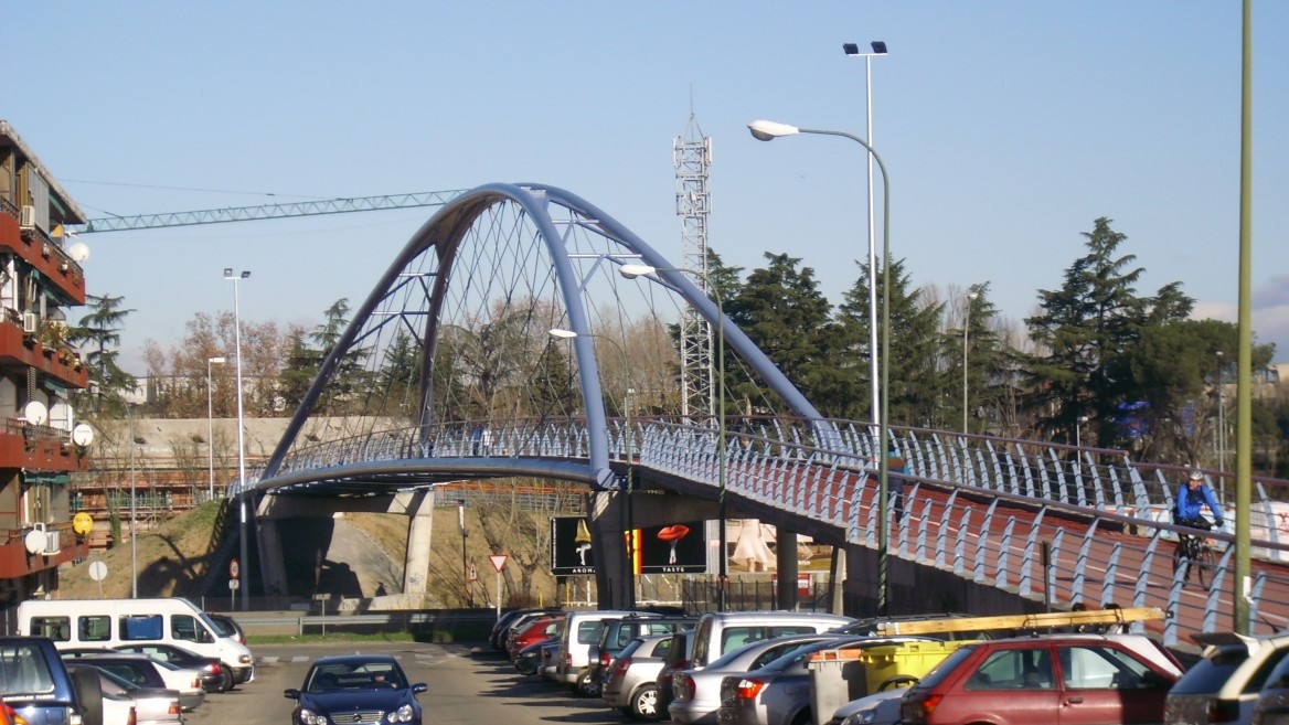 3 Arch footbridges at the Cycling Green Ring​